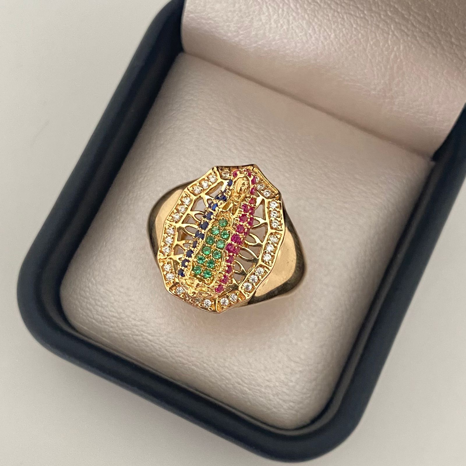 Anillo guadalupe casting colores Oro amarillo 18k / Talla 10 1/2 / 7,70 Gr
